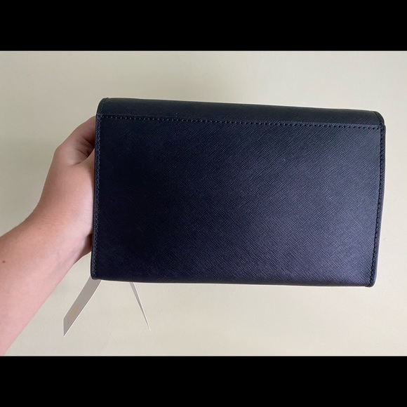 Tory Burch Emerson Double ZIP Crossbody - Picture 4 of 11